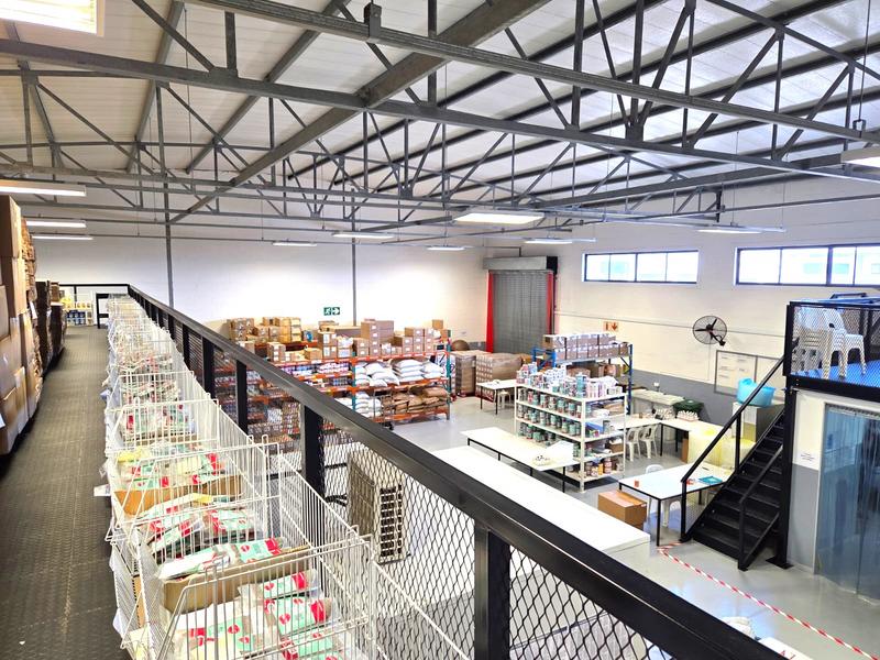 Commercial Property for Sale in Capricorn Western Cape